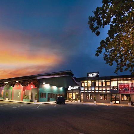 The Wood Boutique Hotel Muar Ngoại thất bức ảnh